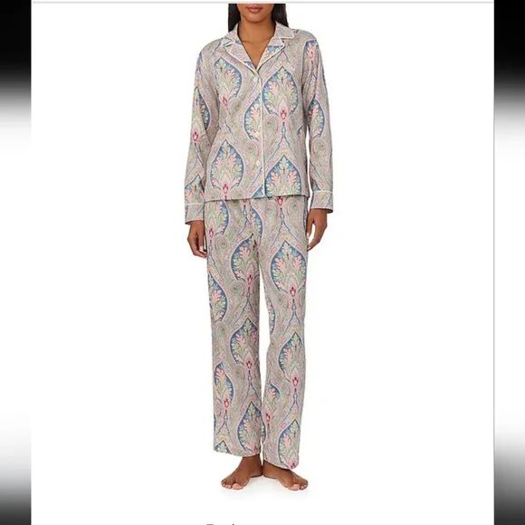 New  LAUREN  RALPH LAUREN  LONG SLEEVE  NOTCH  COLLAR  WOVEN  SATEEN  PAISLEY - Picture 2 of 11